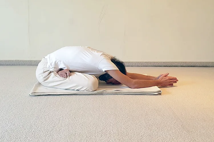 Yoga Mudra in Padmasana