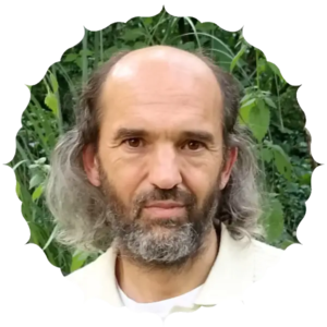 Portrait von Fabian Scharsach / Vortragende(r)